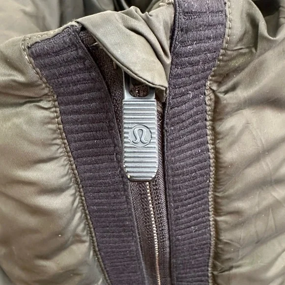 Lululemon Cloudscape olive green jacket - Picture 5 of 11